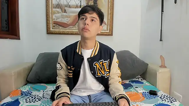 Felipe Cold online show from November 30, 2025, 2:26 am