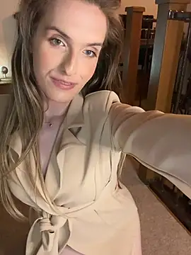 Snapshot of Dorinda_23X chatting on August 1, 2026, 10:52 pm Dorinda 23X online show from August 1, 2026, 10:52 pm
