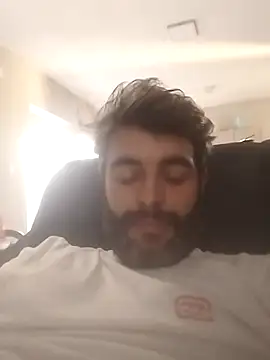 rafaelstorm90 online show from September 11, 2025, 10:26 am