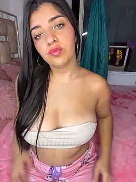 Isaa-Sweet online show from November 19, 2025, 9:31 am