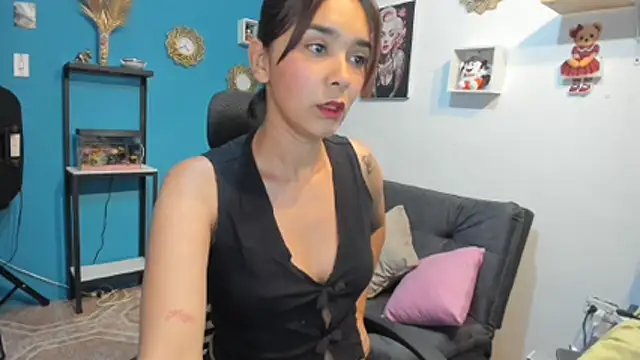 Snapshot of anastasia_tuya chatting on July 15, 2026, 9:42 pm anastasia tuya online show from July 15, 2026, 9:42 pm