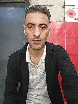 Snapshot of Mahdidido45 chatting on May 21, 2026, 11:17 am Mahdidido45 online show from May 21, 2026, 11:17 am