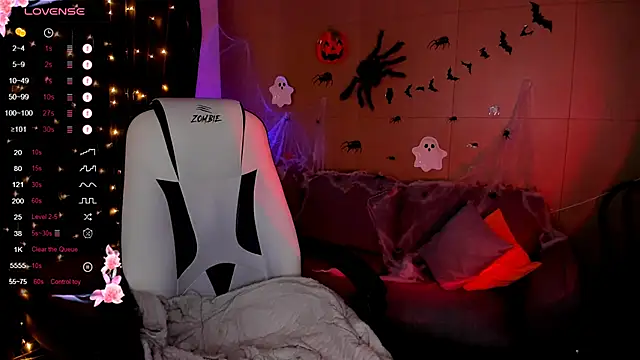 AnyaTaylor  online show from October 29, 2025, 6:04 am