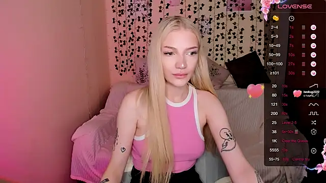 AnyaTaylor  online show from November 26, 2025, 2:23 am