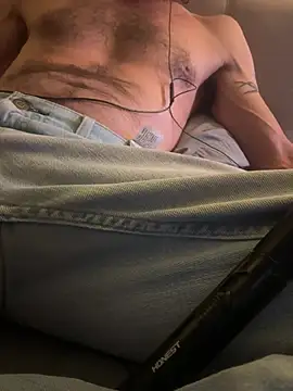 SmokeyKnight online show from April 14, 2026, 5:24 am