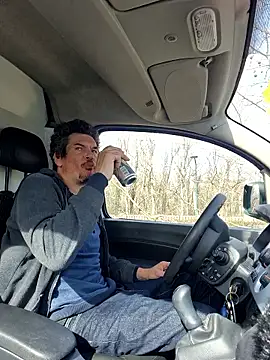 Snapshot of twitshe chatting on February 23, 2026, 11:07 am twitshe online show from February 23, 2026, 11:07 am