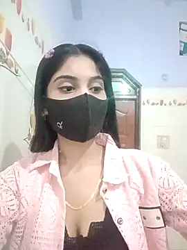 Hot-Soniya733 online show from September 12, 2025, 7:03 pm