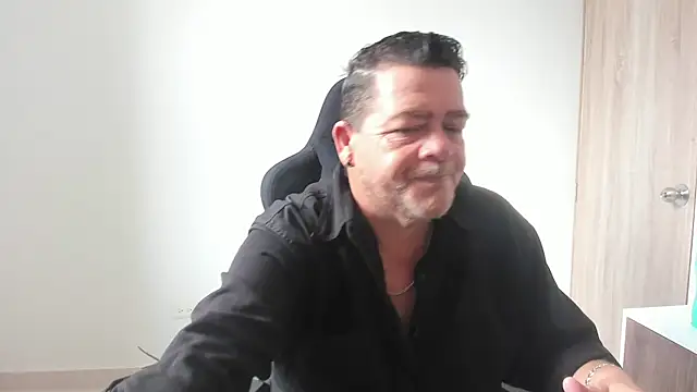 massimo dannger online show from October 21, 2025, 7:36 pm