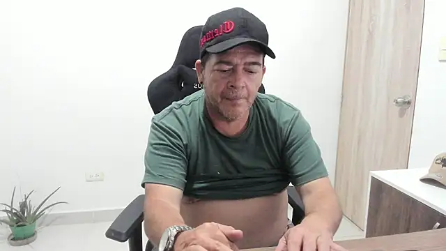 massimo dannger online show from November 2, 2025, 9:00 am