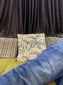 Snapshot of hamstar09 chatting on October 8, 2025, 5:54 pm hamstar09 online show from October 8, 2025, 5:54 pm