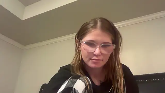 Riley ray69 online show from December 16, 2025, 3:44 am