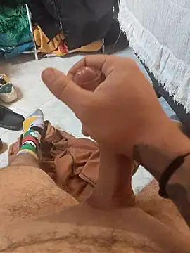 Juuaanp3 online show from November 19, 2025, 3:56 pm