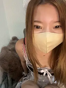 Snapshot of yuuhichan chatting on October 18, 2025, 5:14 pm yuuhichan online show from October 18, 2025, 5:14 pm