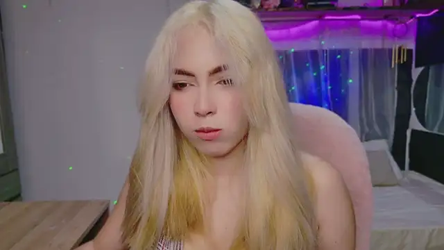 Snapshot of Natalia_novna chatting on September 14, 2025, 7:13 pm Natalia novna online show from September 14, 2025, 7:13 pm
