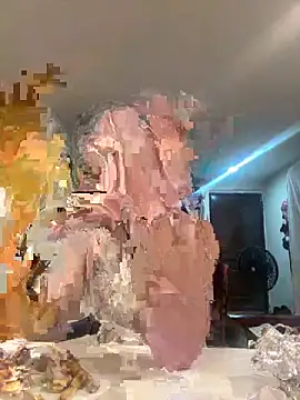 hotqueen02 online show from April 27, 2026, 6:44 am