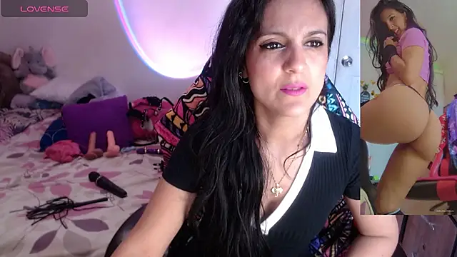 Snapshot of BasmaHernandez chatting on April 23, 2026, 1:24 pm BasmaHernandez online show from April 23, 2026, 1:24 pm