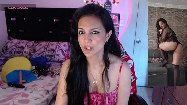 Snapshot of BasmaHernandez chatting on May 20, 2026, 2:23 pm BasmaHernandez online show from May 20, 2026, 2:23 pm