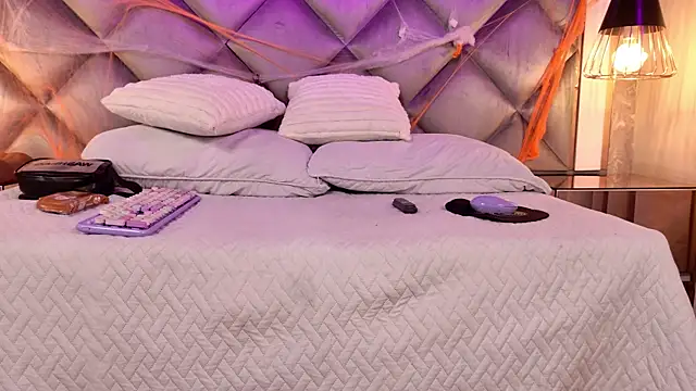 Snapshot of gemma_sm chatting on October 19, 2025, 3:07 am gemma sm online show from October 19, 2025, 3:07 am