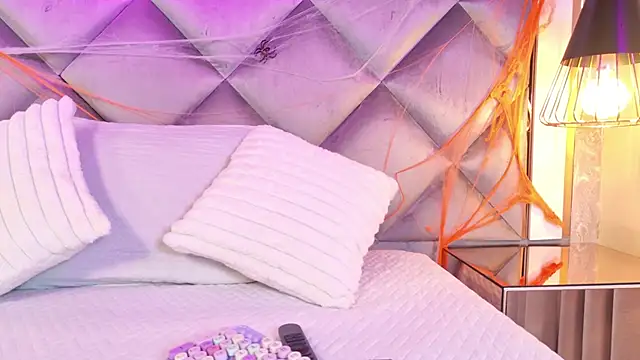 Snapshot of gemma_sm chatting on October 21, 2025, 3:07 am gemma sm online show from October 21, 2025, 3:07 am