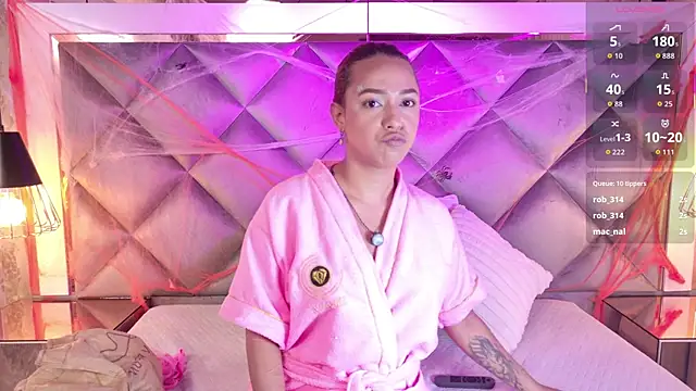 Snapshot of gemma_sm chatting on October 23, 2025, 3:06 am gemma sm online show from October 23, 2025, 3:06 am