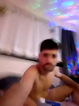 young swisscouple online show from September 21, 2025, 11:17 pm