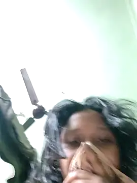 Snapshot of pujaroy363534 chatting on November 24, 2025, 12:49 pm pujaroy363534 online show from November 24, 2025, 12:49 pm