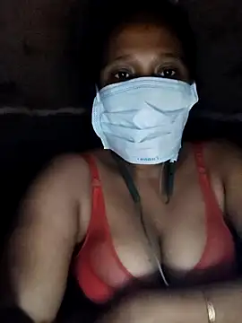 Snapshot of pujaroy363534 chatting on November 27, 2025, 8:00 pm pujaroy363534 online show from November 27, 2025, 8:00 pm