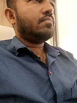 VJ17 online show from November 8, 2025, 6:02 am