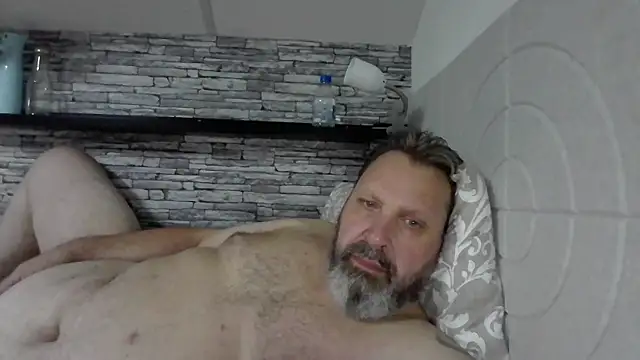 BigMan738xh online show from June 20, 2026, 9:06 pm