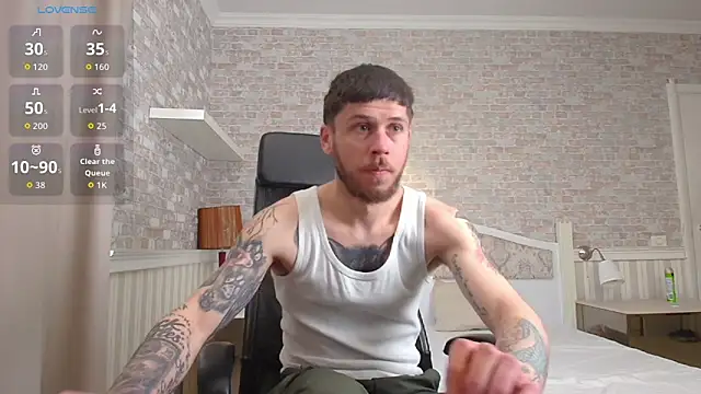 JonahShaw online show from April 14, 2026, 4:18 am