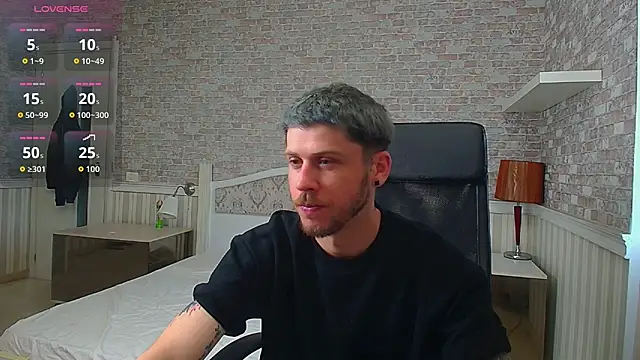 JonahShaw online show from June 2, 2026, 4:25 am