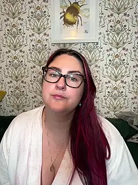 Lacey-BBW online show from September 15, 2025, 9:15 pm