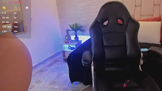 Mollycb online show from September 29, 2025, 4:06 am