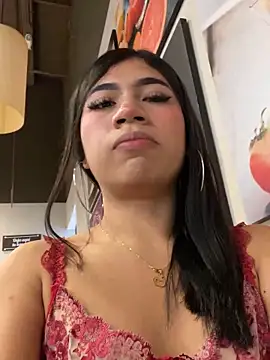 LiaSaenz27 online show from September 19, 2025, 3:13 pm