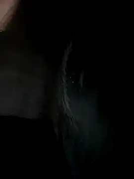 LiaSaenz27 online show from September 24, 2025, 2:48 am