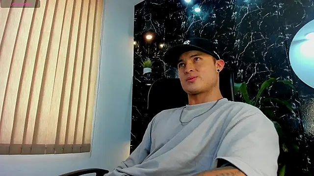 Alexander ferre online show from October 11, 2025, 6:17 pm