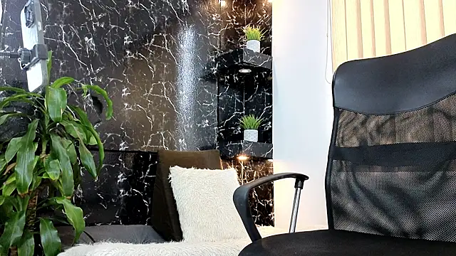 Alexander ferre online show from March 4, 2026, 1:28 pm