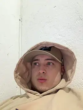 Alexander ferre online show from March 22, 2026, 2:04 am