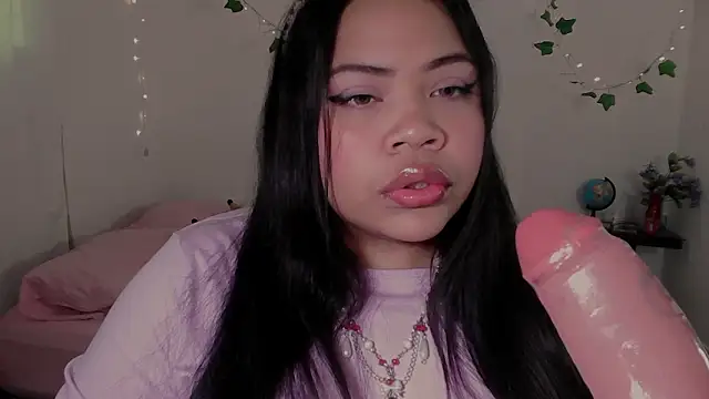 Juicy elenxx online show from December 18, 2025, 8:37 pm