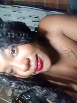 Snapshot of Nahomi_Rivera chatting on November 12, 2025, 11:25 pm Nahomi Rivera online show from November 12, 2025, 11:25 pm