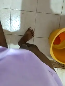 6-inchbanana online show from September 9, 2025, 11:59 pm