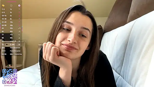 Snapshot of DarlineBrustera chatting on June 13, 2026, 10:13 am DarlineBrustera online show from June 13, 2026, 10:13 am
