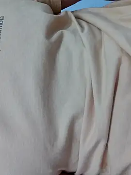 pollon621 online show from February 1, 2026, 4:05 pm