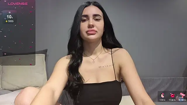 Mary  foxy online show from October 14, 2025, 9:26 pm