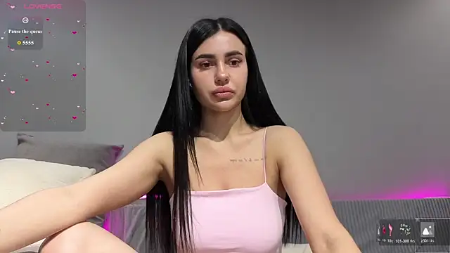 Mary  foxy online show from April 17, 2026, 12:13 am