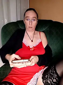 Sophierob1 online show from September 30, 2025, 6:29 am