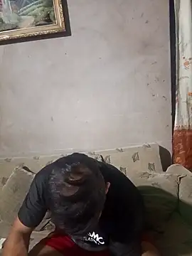 Franklin111230 online show from April 15, 2026, 12:39 am