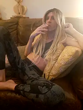 LAXdesires online show from November 8, 2025, 7:45 pm