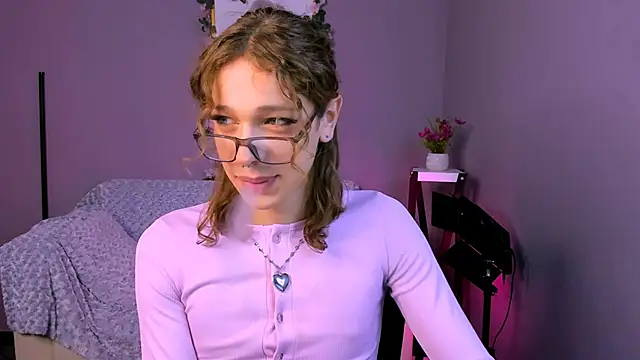 kevi sunn online show from October 2, 2025, 9:27 am