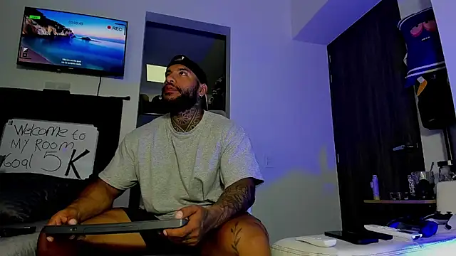 Snapshot of Andrew_Johnnson chatting on December 20, 2025, 5:31 pm Andrew Johnnson online show from December 20, 2025, 5:31 pm